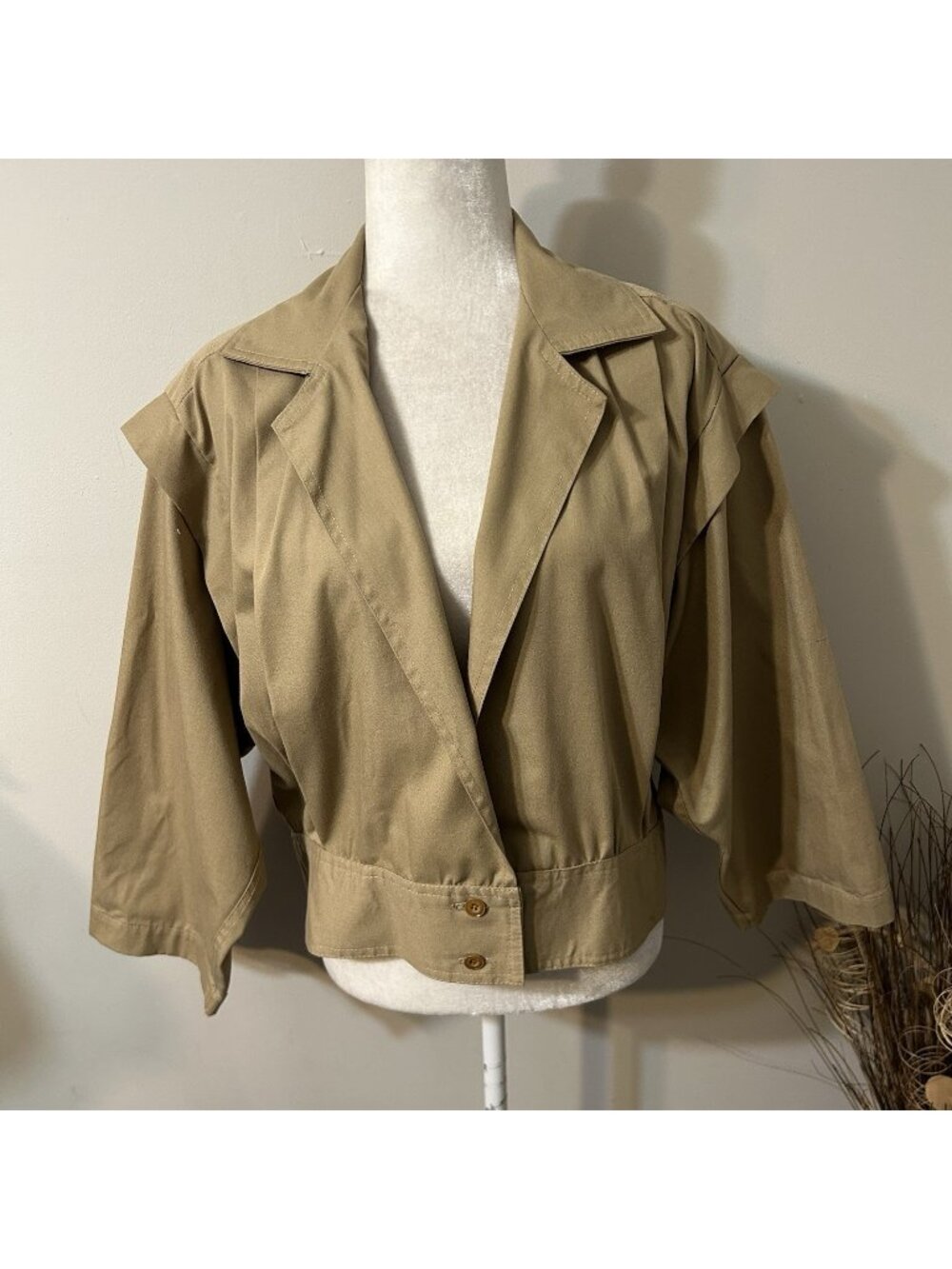 Vtg Handmade Women Cropped Trench Jacket Coat Tan Pleated Front & Back Sz M